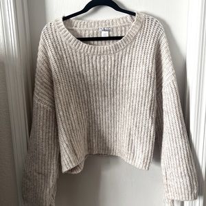 WILD MOSS WOMEN'S FRINGE SWEATER